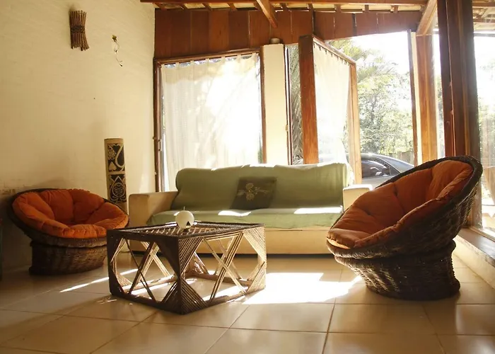 Maori Hostel Itamambuca